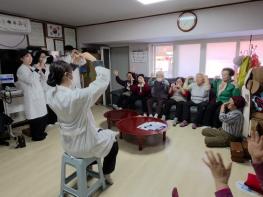 부안군 보건소, 간호학생 실습 프로그램 일환 경로당 방문 건강교육 실시 기사 이미지