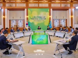 이재명 대통령 '기간제법이 2년 이상 절대 고용 금지법 돼…현실적 대안 만들어야' 기사 이미지